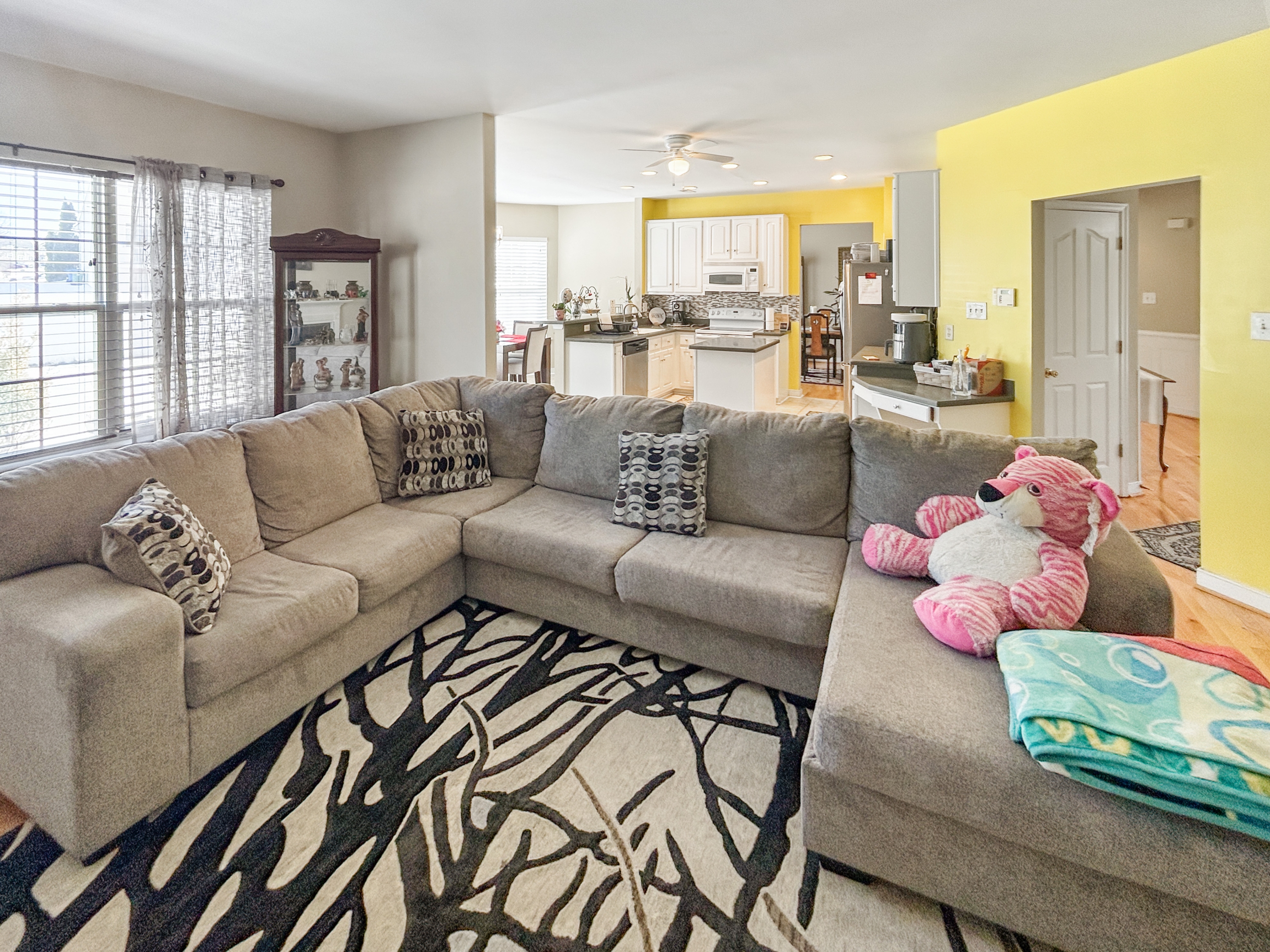 Property thumbnail image